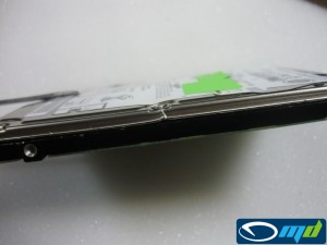 Fujitsu MHT2080AH - top cover damage